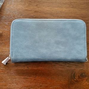 New Thirty-one All About The Benjamins  Pebble Blue Gray Wristlet Wallet